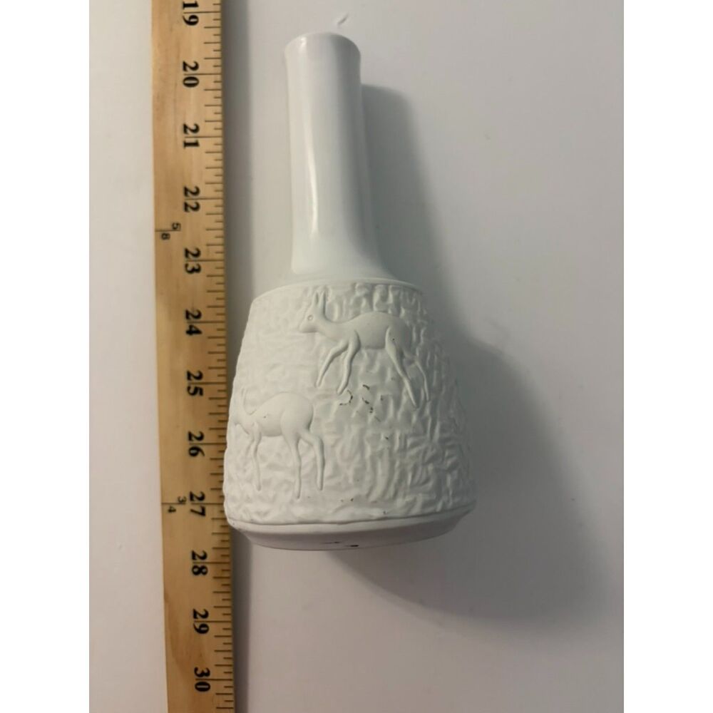 Vintage Schumann Arzberg Bavaria Porcelain Vase 1097/18 with Deer Motif